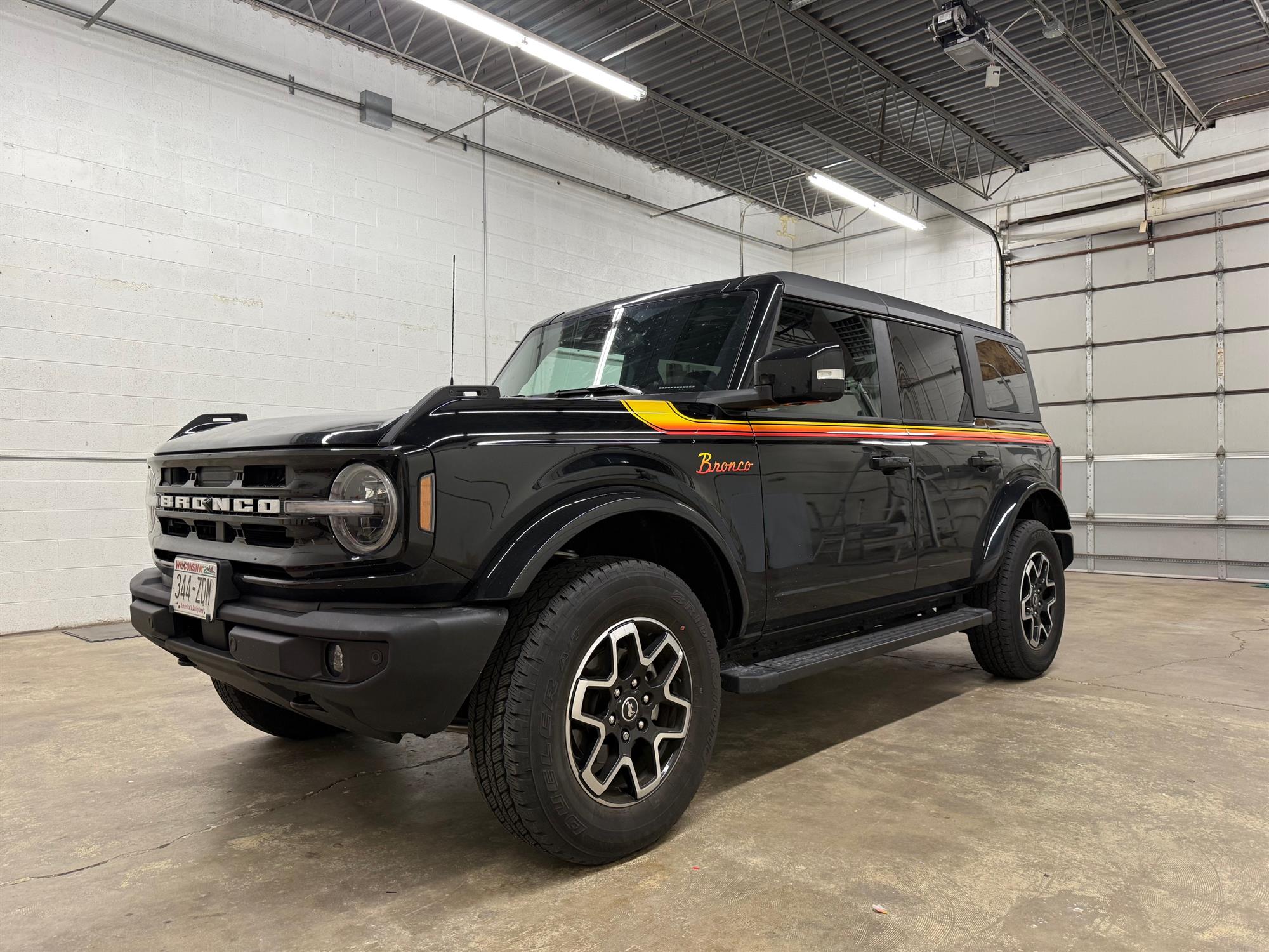 Custom vehicle wraps